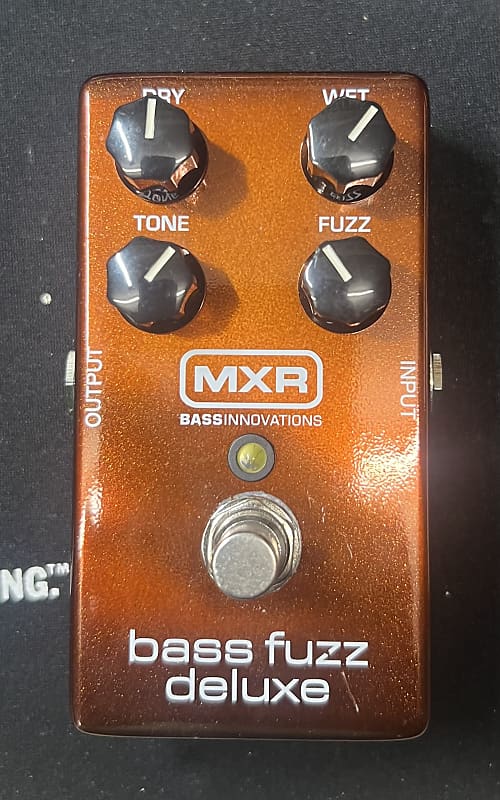 MXR M84 Bass Fuzz Deluxe