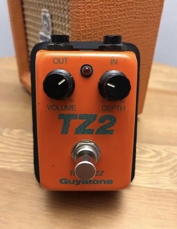 Guyatone TZ2 Fuzz 90s Orange