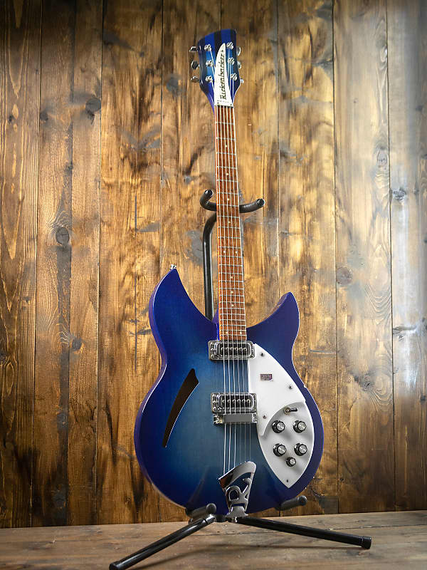 Rickenbacker 330 Blueburst