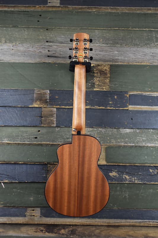 【aNueNue】BirdGuitar　S10 Feather Bird Easy to clean and machine washable ANueNue S10 Feather Bird