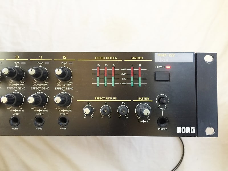 【美品】KORG KMX-122 ラインミキサー コルグ KORG KMX-122 12-Channel Analog Line Mixer Made in JAPAN