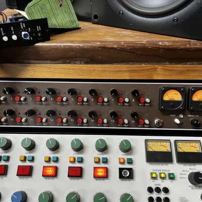 Cdel - Custom vintage API style 16 Channel summing mixer 2022 image 2