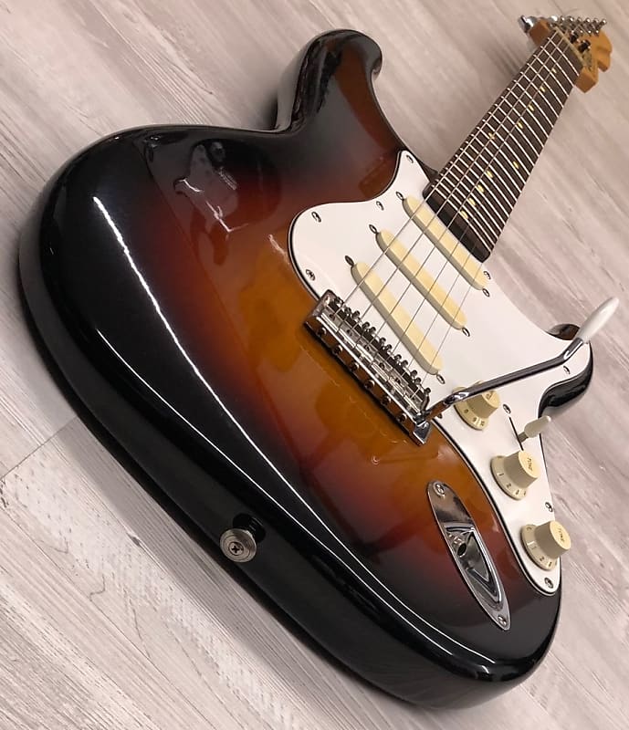 Fenix stratocaster deals by young chang