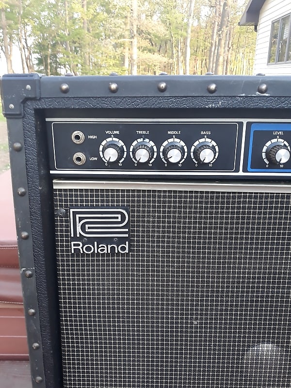 Vintage 1980 Roland Studio Bass 100 (SB100) 1X15 Amplifier