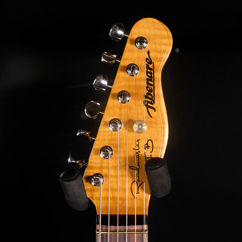 Fibenare Guitars Dealer | Distinctive Guitar | Shop Online
