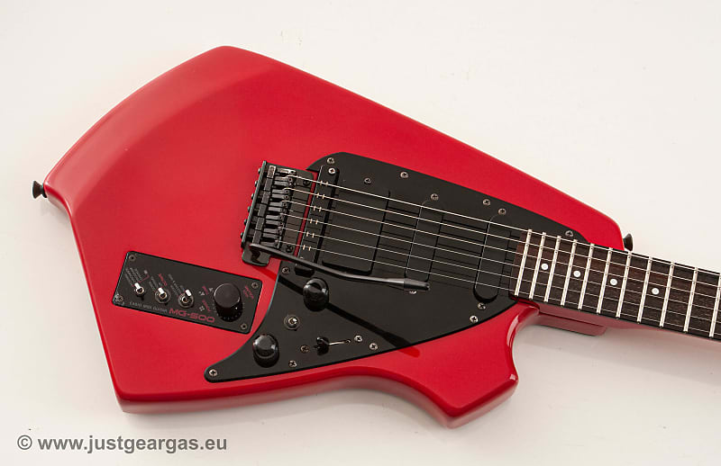 [超レアもの！] CASIO MIDI GUITAR ☆☆MG-500☆☆ 1988 Casio MG-500 MIDI Guitar | MyRareGuitars.com