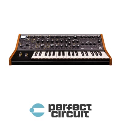 Moog Subsequent 37 Analog Keyboard Synthesizer