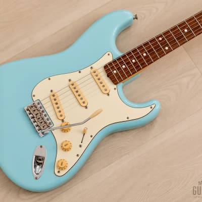 2008 Fender Stratocaster ‘62 Vintage Reissue ST62-US Daphne Blue w/ American Vintage 57/62 Pickups, Japan CIJ for sale