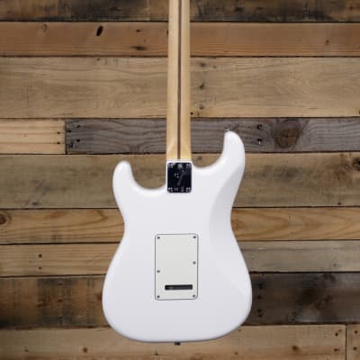 Fender Player Stratocaster Electric Guitar Polar White w/ Maple Fingerboard image 5