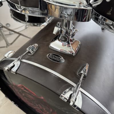 Magna 22,10,12,14 maple drumkit image 5