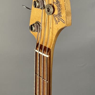 Fender Limited Edition 60th Anniversary Road Worn Jazz Bass 3-Color Sunburst image 20