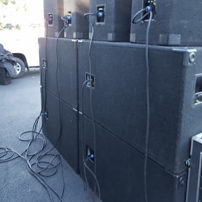 JBL 4700 series turnkey system image 4