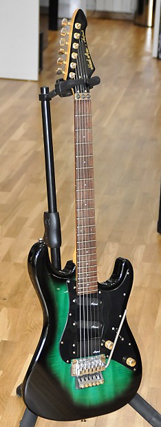Mad Axe by Aria Pro2 エレキギター Mad Axe Bass - Aria Pro II Mad Axe Bass - Audiofanzine