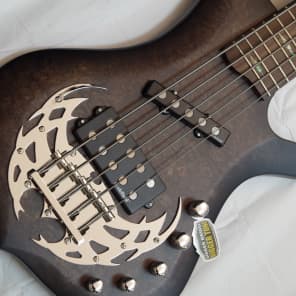 Traben Array Attack 5-string BASS guitar Black Burl - Rockfield