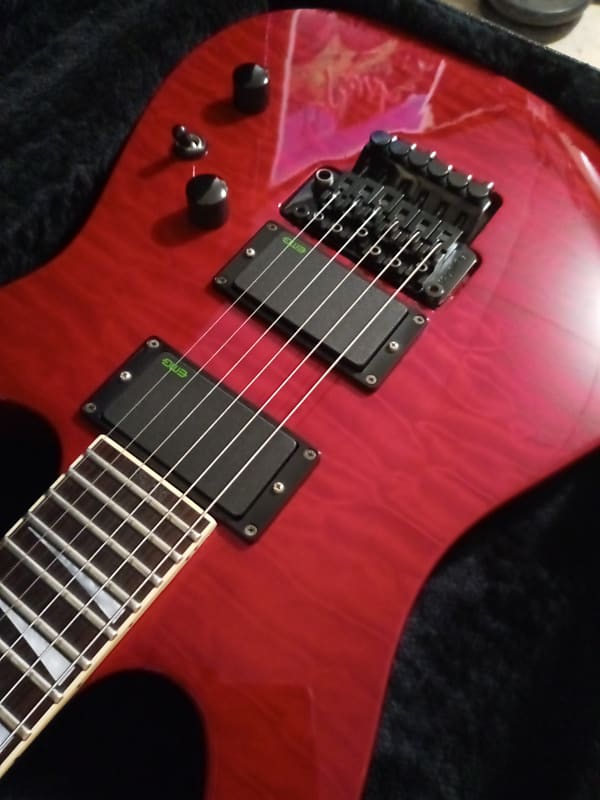 Jackson Stars JP SLE-215 SOLOIST 2003 Quilted Translucent Jackson Stars JP SLE-215 SOLOIST 2003 Quilted Translucent