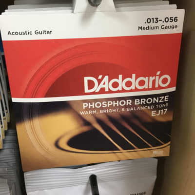 D’Addario EJ17 Medium Phosphor Bronze Acoustic Guitar Strings 13-56
