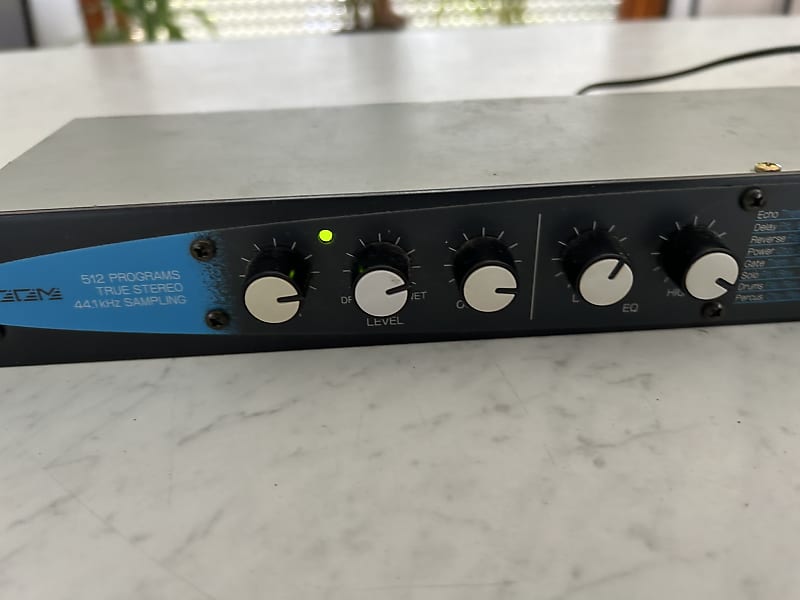 Zoom 1202 Studio Effects Processor | Reverb