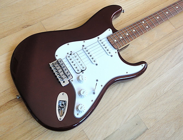Fender stratocaster deals mexico 2000