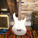 Dean Playmate Avalanche J, 3/4 Size Mini Guitar, Metallic Silver Finish