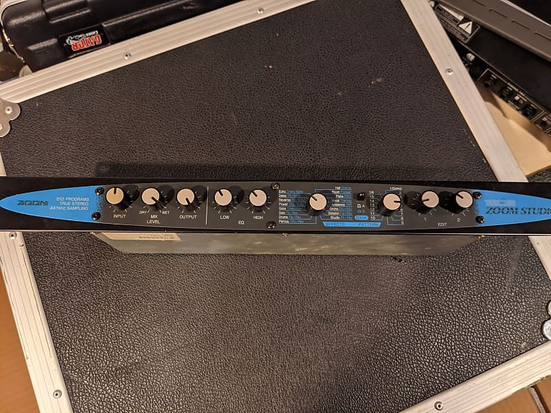 Zoom 1202 Studio Stereo Effects Unit | Reverb