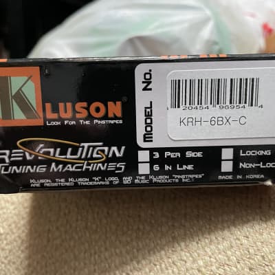 Kluson Revolution 19:1 ratio tuners chrome H mount fits Fender Strat & Tele KRH-6BX-C image 3
