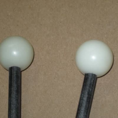 one (new old stock) pair Gambal Manufacturing GPN (UG13GPNXX) Bells, Xylophone Percussive Keyboard MALLETS, 1 inch White Hard Acrylic Ball Heads with Black Synthetic Shafts, with original packaging - from 1990s - early 2000s image 9