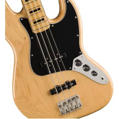 Squier Classic Vibe '70s Jazz Bass 4-String Right-Handed Electric Guitar with Maple Fingerboard and Tinted Gloss Urethane Maple Neck (Natural) image 4