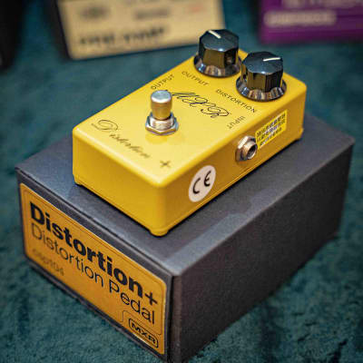 MXR CSP104 '73 Vintage Script Distortion+ | Reverb Canada
