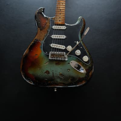 Fender Stratocaster Daphne Blue/Sunburst Heavy Aged Relic [$180 OFF for Limited Time Only] image 4