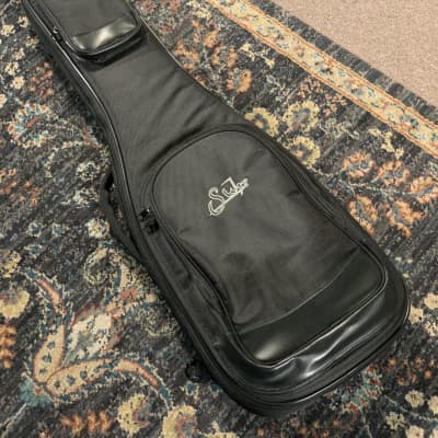 Suhr Deluxe Padded Electric Guitar Gig Bag - Black | Reverb