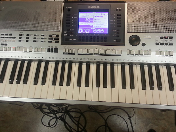 Yamaha PSR-S700 シンセサイザー Yamaha PSR-S700 | Reverb
