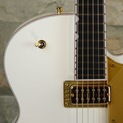 GRETSCH G6136T White Falcon Players Edition Hollow Body Single Cut