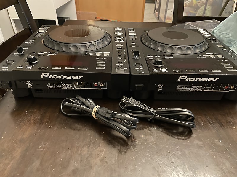 Amazon.com: Pioneer CDJ-850 Professional Multi-Format Media