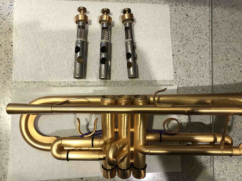 Weril Weril Regium II B-flat Trumpet Gold Lacquer