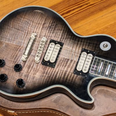 Gibson 2018 Les Paul Custom Vivian Campbell VOS 1/250 Antrim Basalt Burst Guitar w/OHSC, COA & Case Candy, EXC! for sale