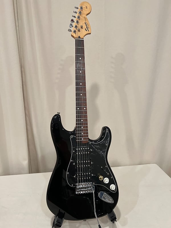 Fender Squire Black on black Reverb