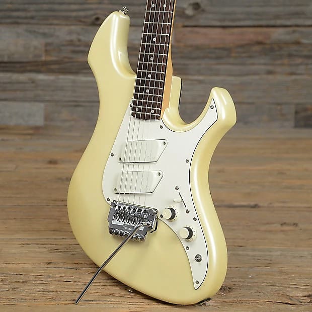 Fender Performer Elite 1987 image 4