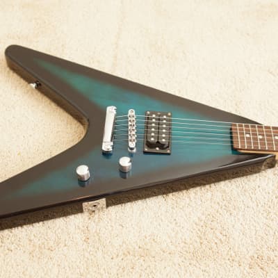 Flying V Guitar (unbranded) includes cord and strap image 3