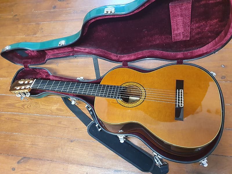 Hirade classical guitar sales
