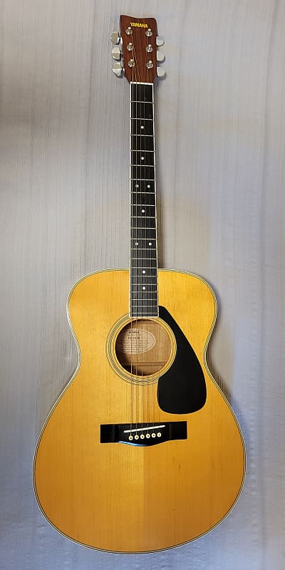 Yamaha FG-202B Folk Guitar Natural