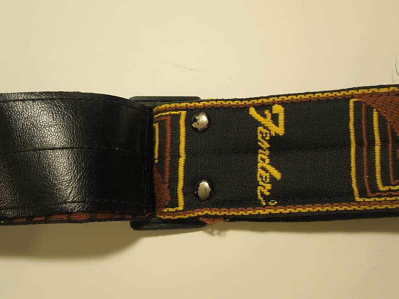 Fender VIntage 1970s Logo Guitar Strap