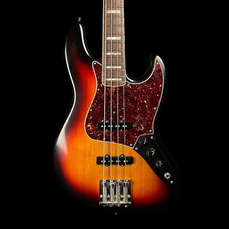 A*B様 Fender American Standard Jazz Bass Fender American Standard Jazz Bass review | MusicRadar