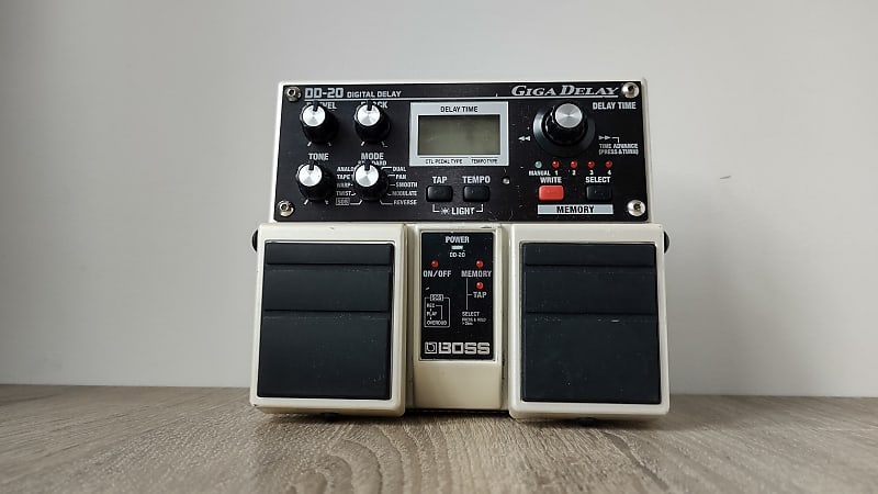 Boss DD-20 Giga Delay