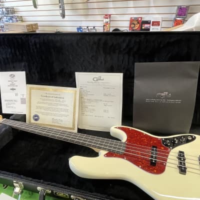 G&L JB USA 4 String Bass Build To Order 2022 - Vintage White Fretless Ebony Ghost Striped Fretboard & Hard Case image 4