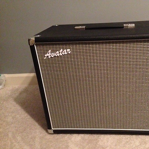 Avatar 2x10 shop guitar cab