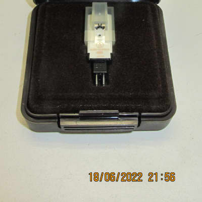 NOS  Audio Technica  TP4 / P-Mount Magnetic Phono Cartridge  w 1/2" Adapter / Japan Made Elliptical Stylus - .0004 x .0007 - image 1
