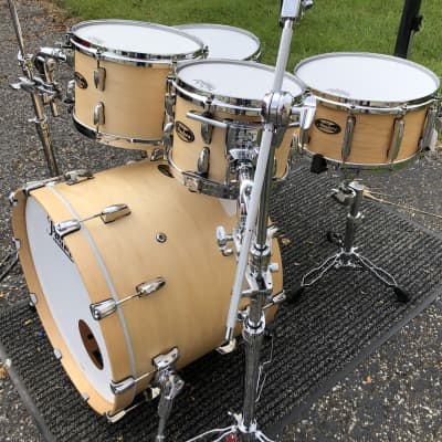 Pearl Masters Maple Gum Drum Set 5pc Hand Rubbed Natural Maple Shell Pack MMG924 image 5