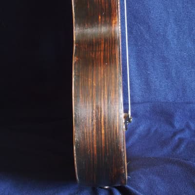 European parlor guitar (1930) image 8