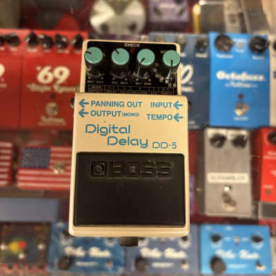 Boss DD-5 Digital Delay | Rehoused and Modded by JHS Pedals