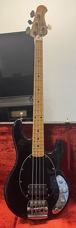 USA製　MUSIC MAN StingRay StingRay | Basses | Ernie Ball Music Man